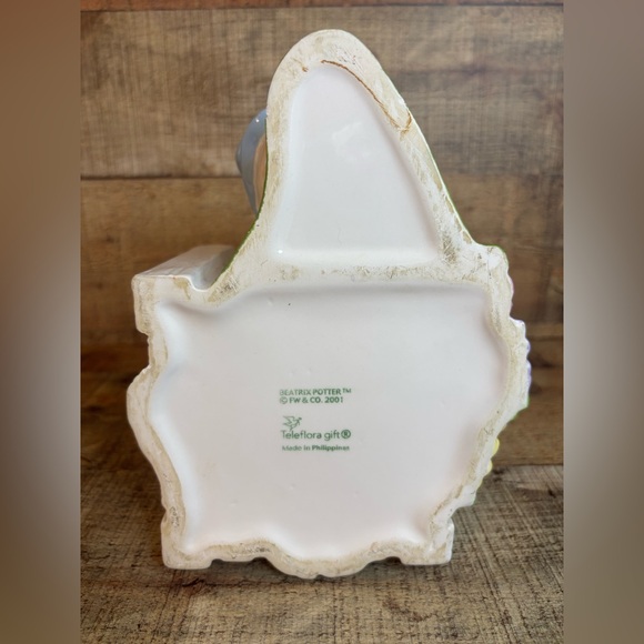 2001-Beatrix Potter “Peter Rabbit” W/White Fence-Ceramic Planter Teleflora - Picture 7 of 10